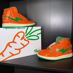 Kiy Studios “CARROTS” High Men Size 7